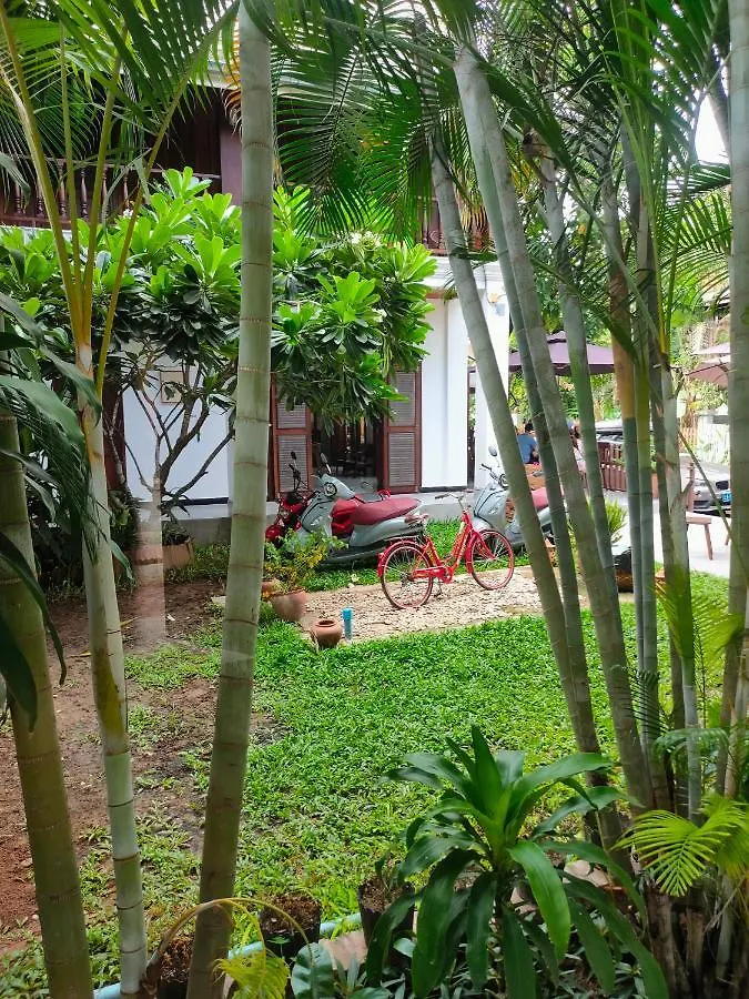 Bed & Breakfast Lotus Corner - Heritage B&B Luang Prabang Laos