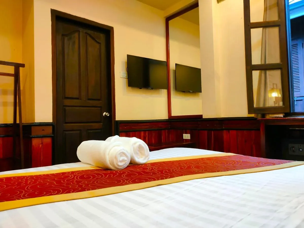 Bed & Breakfast Lotus Corner - Heritage B&B Luang Prabang Laos